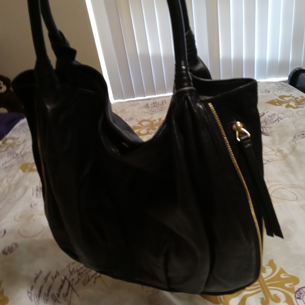 Perfect condition Vince Camuto purse